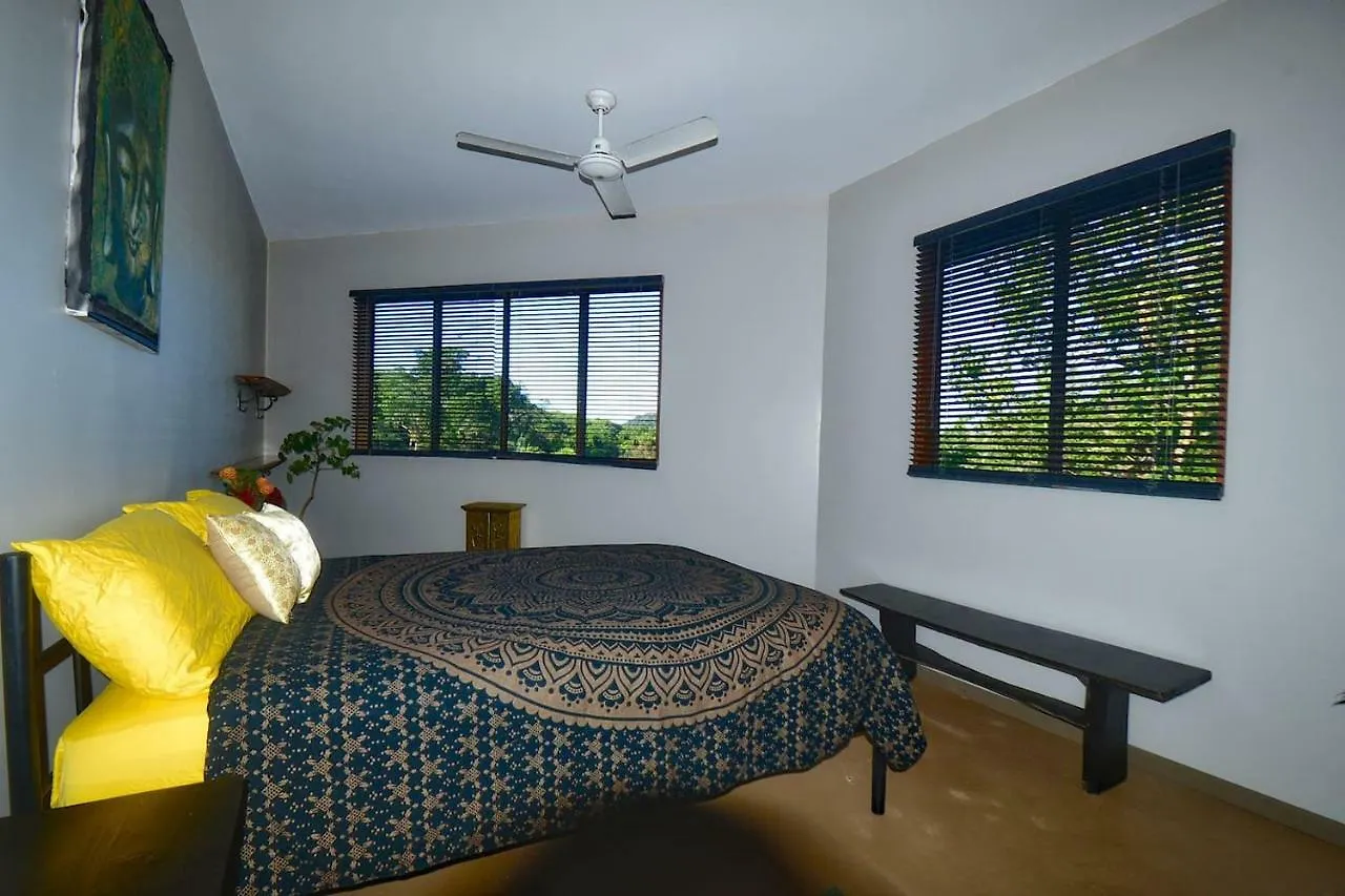 A Daintree Garden Villa Diwan
