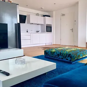 exclusive-penthouse-with-rooftop-in-the-city.com-bavaria.com/