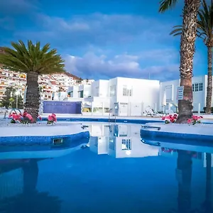 renovated-flat-with-balcony-near-las-vistas-beach.in-canary-islands.com/