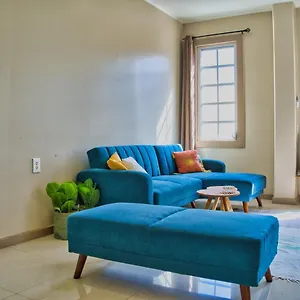 cityviews-spacious-mezzanine-apartment-6.comcaribbean.com/